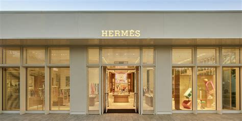 hermes naples italy|hermes naples waterside shops.